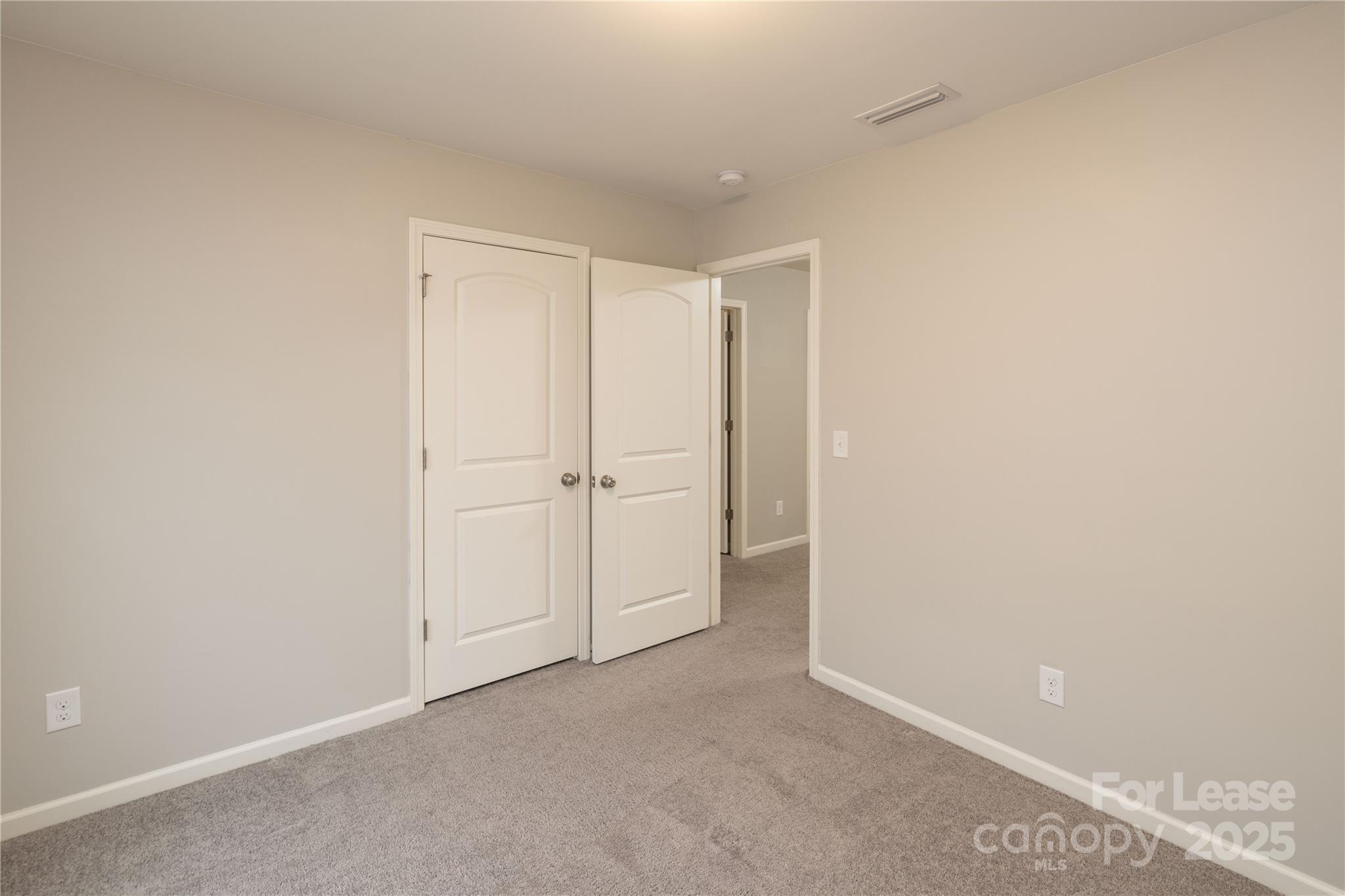 Whispering Hills - Residential Lease