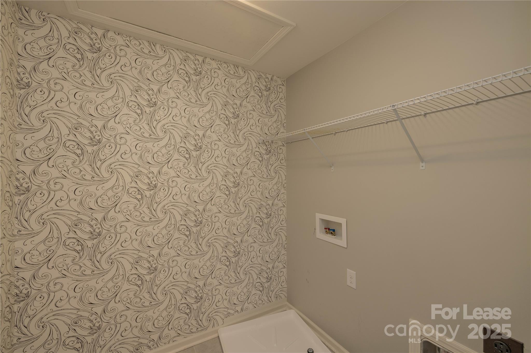 Whispering Hills - Residential Lease