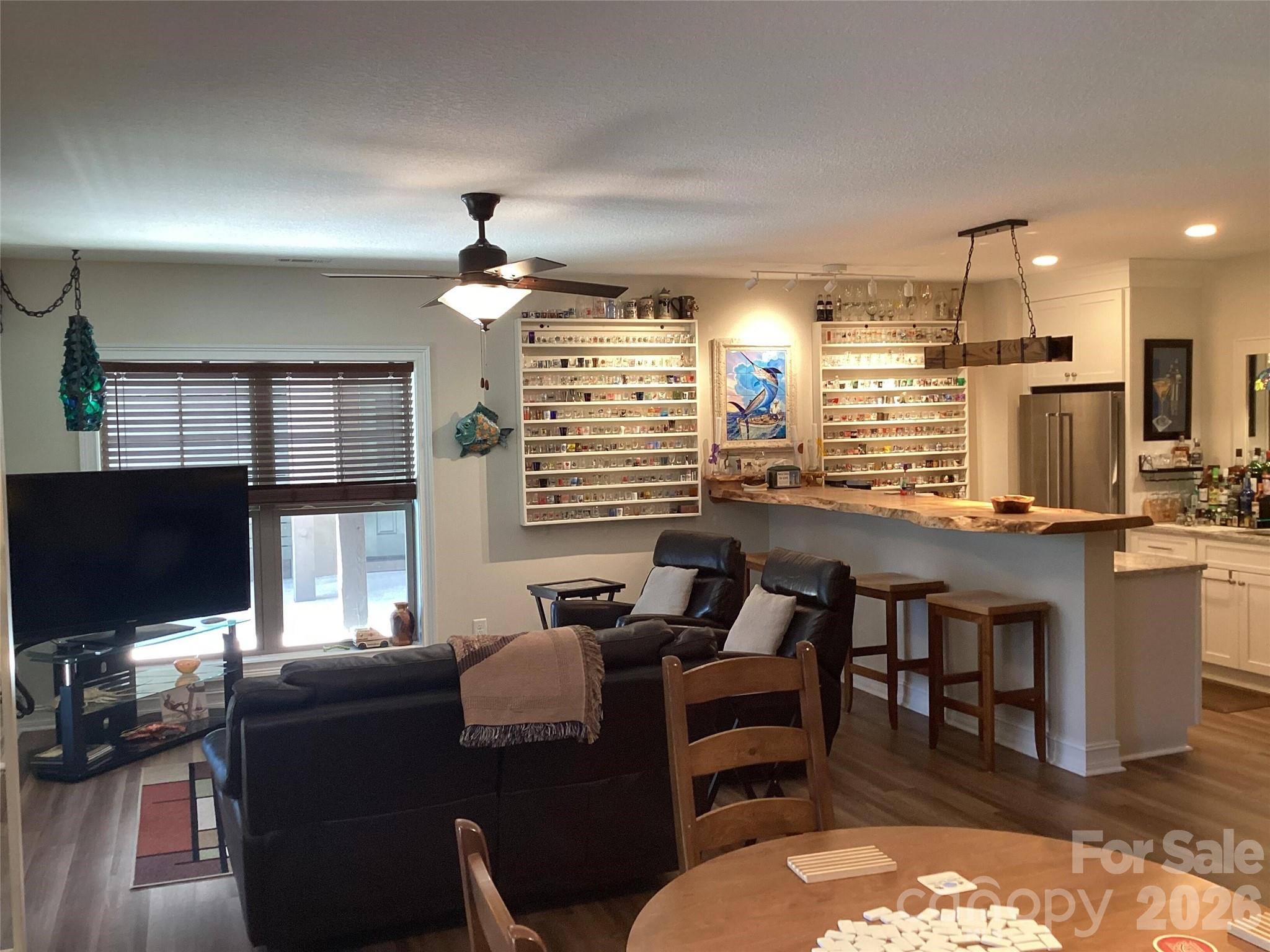 1052 Porter Creek Drive
