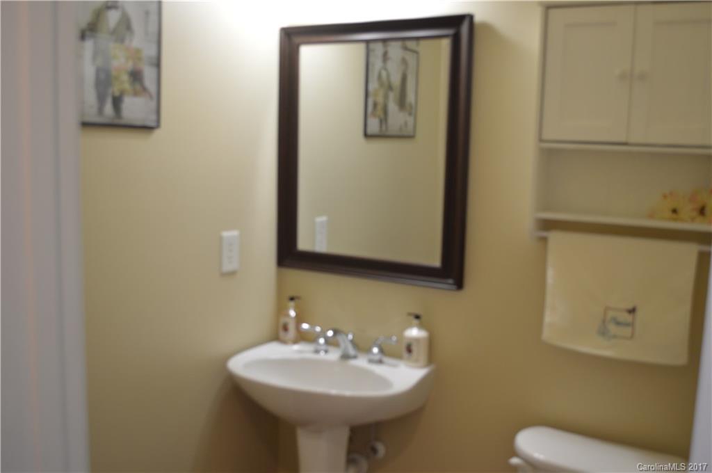 Autumn Cove At Lake Wylie - Residential