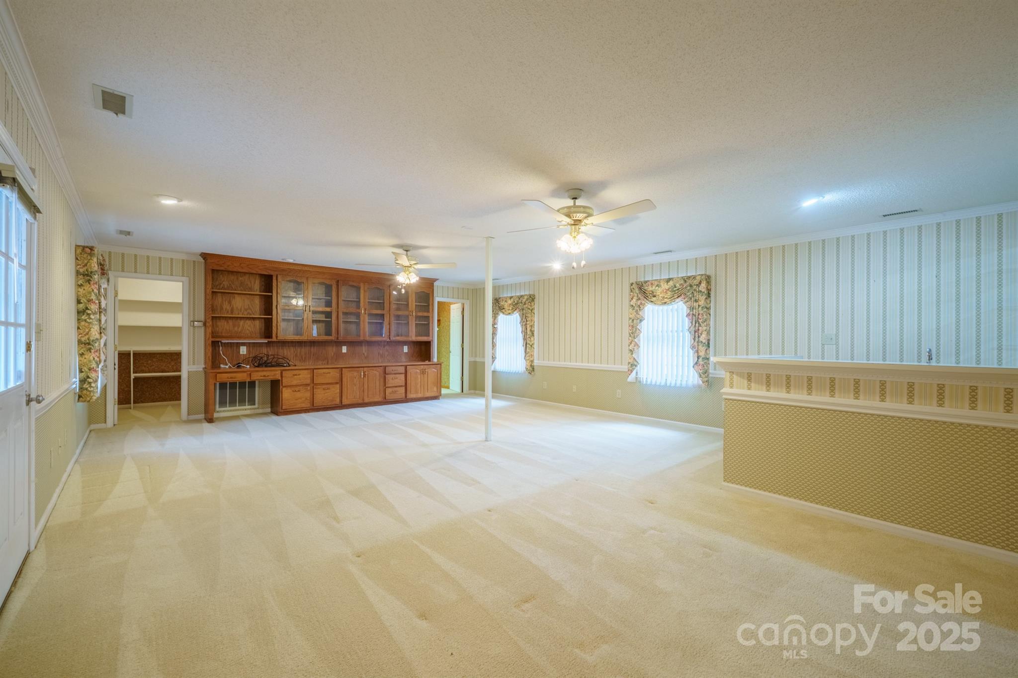 216 Country Club Road