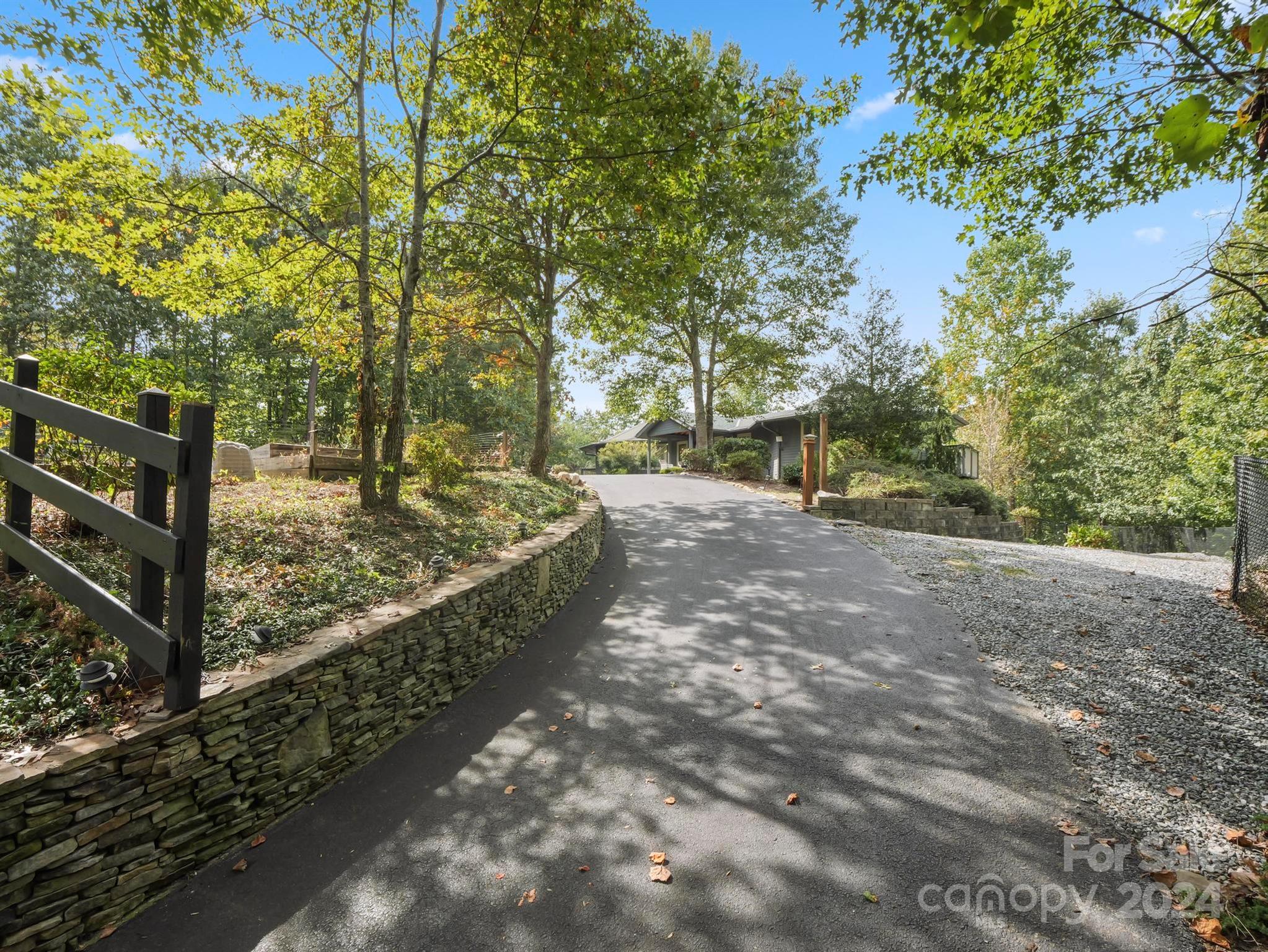 Sweetbriar Farms - Residential