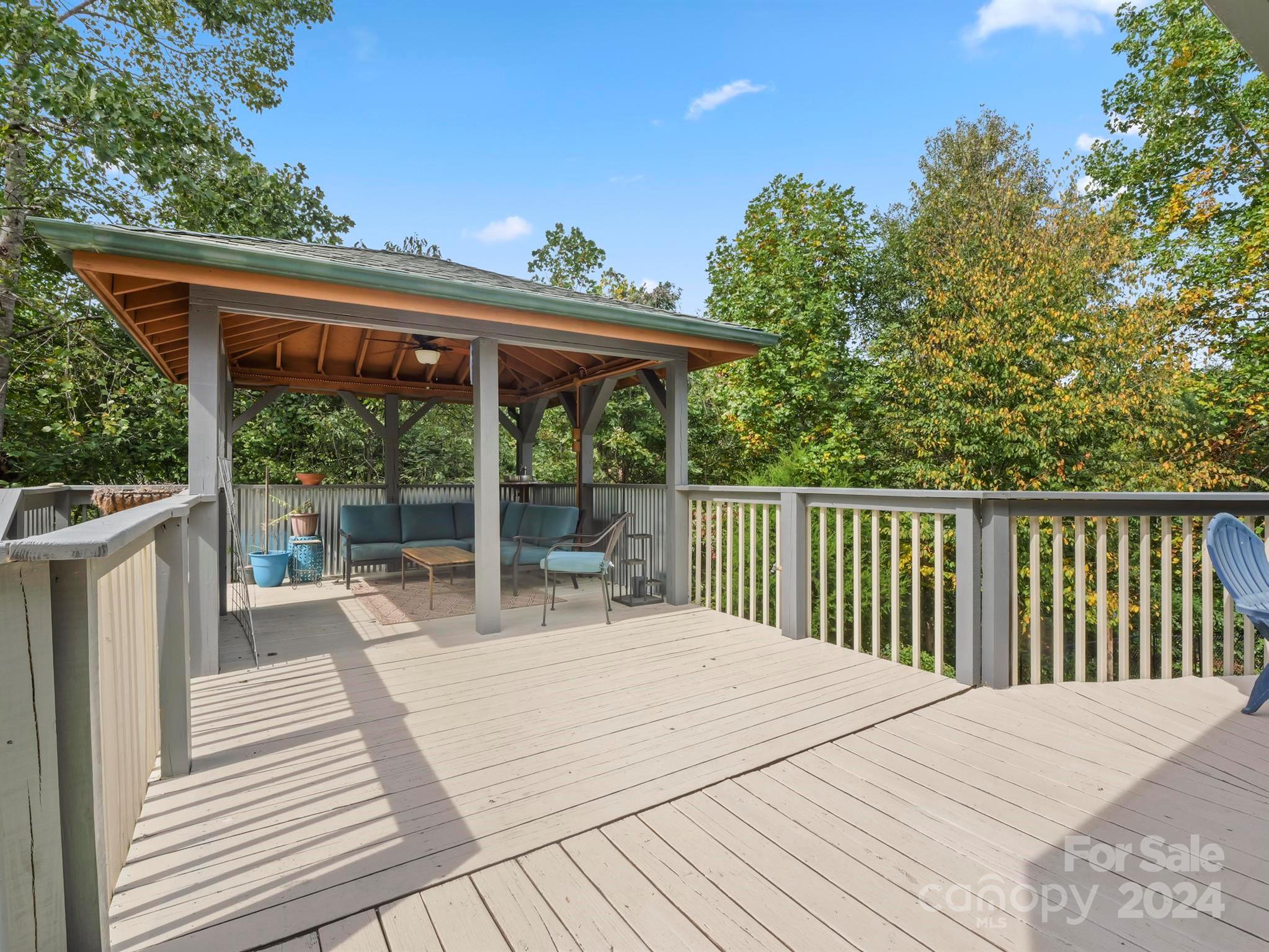 Sweetbriar Farms - Residential