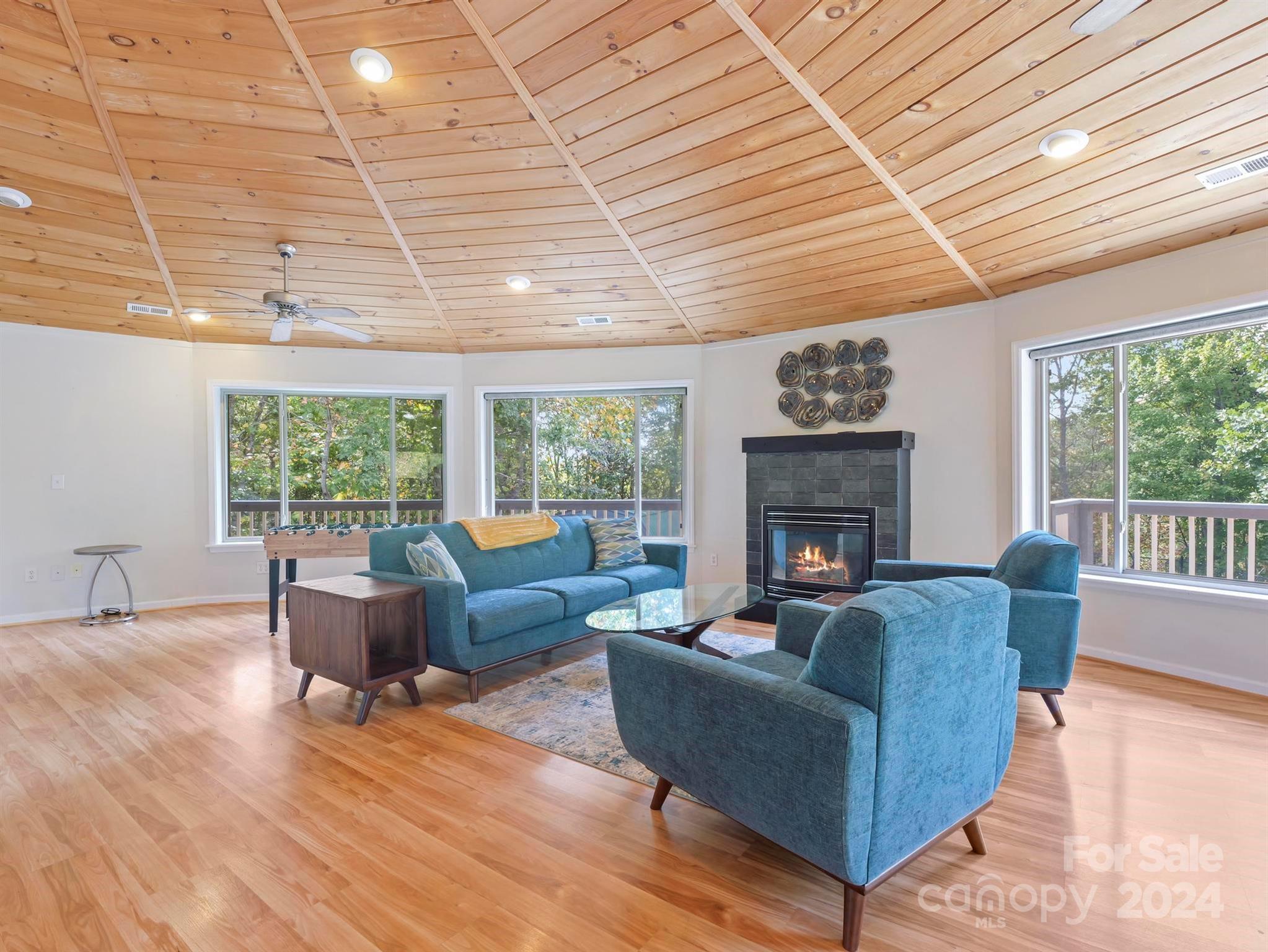 Sweetbriar Farms - Residential