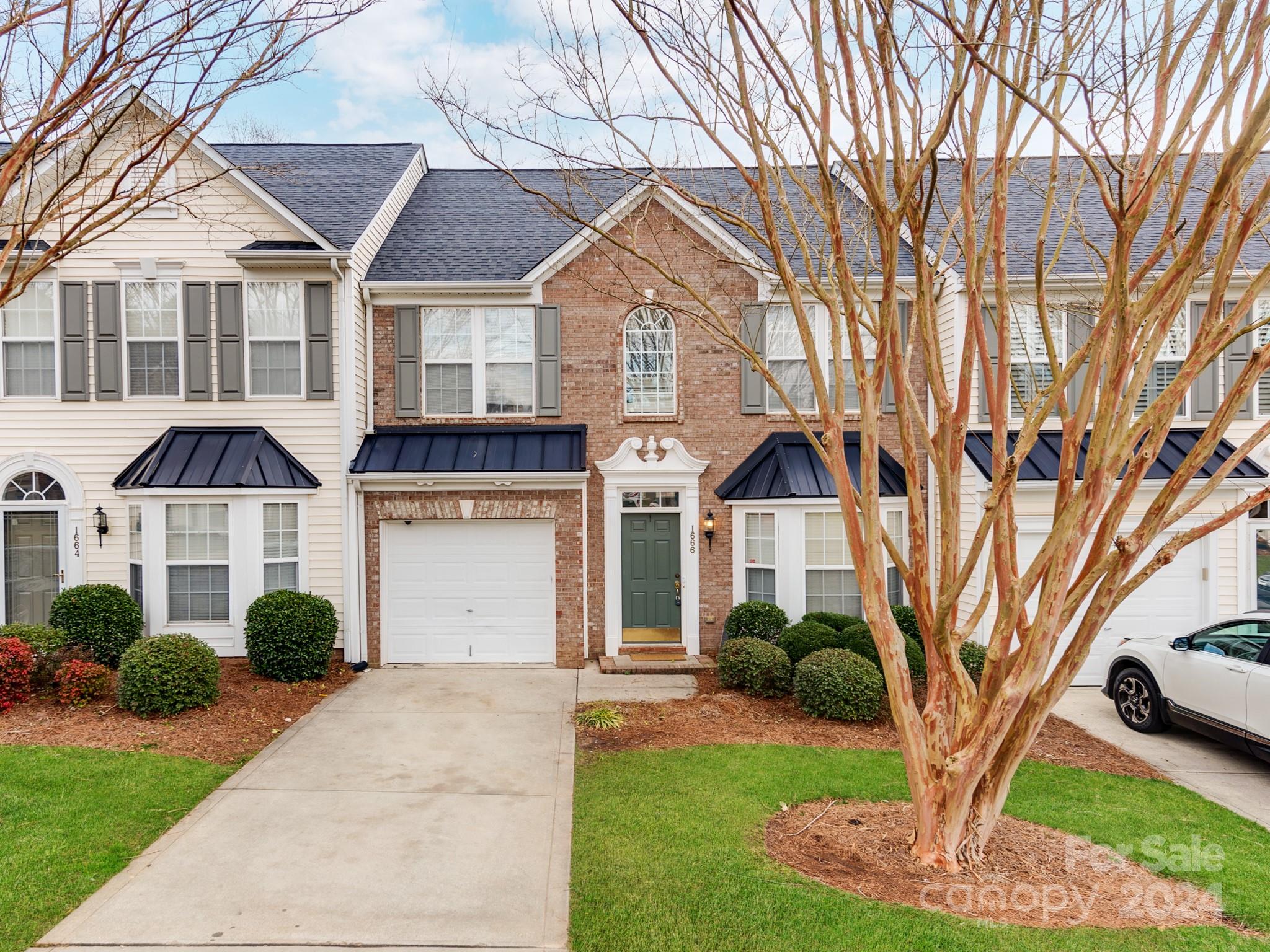 Robinwood Village - Residential