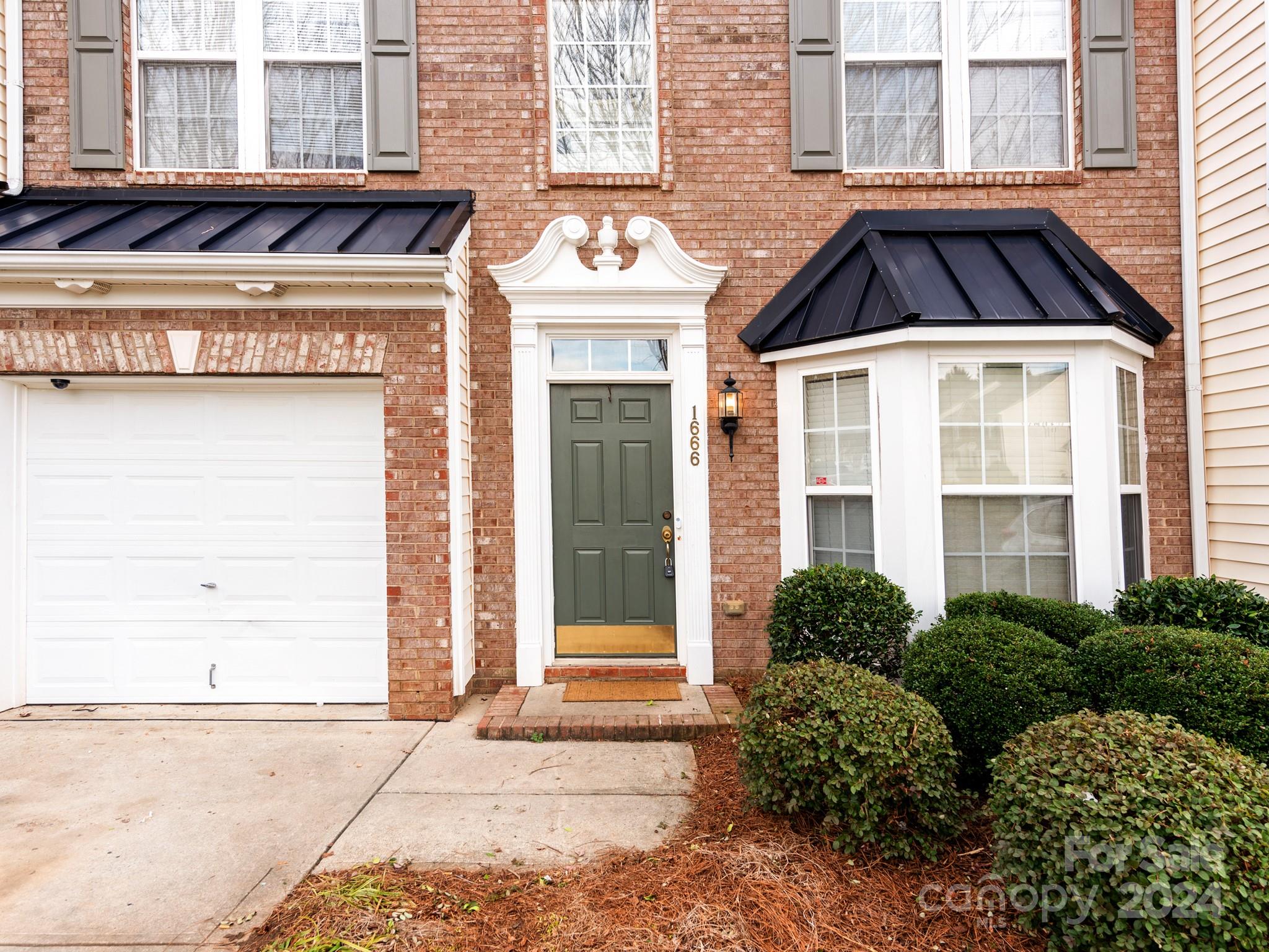 Robinwood Village - Residential