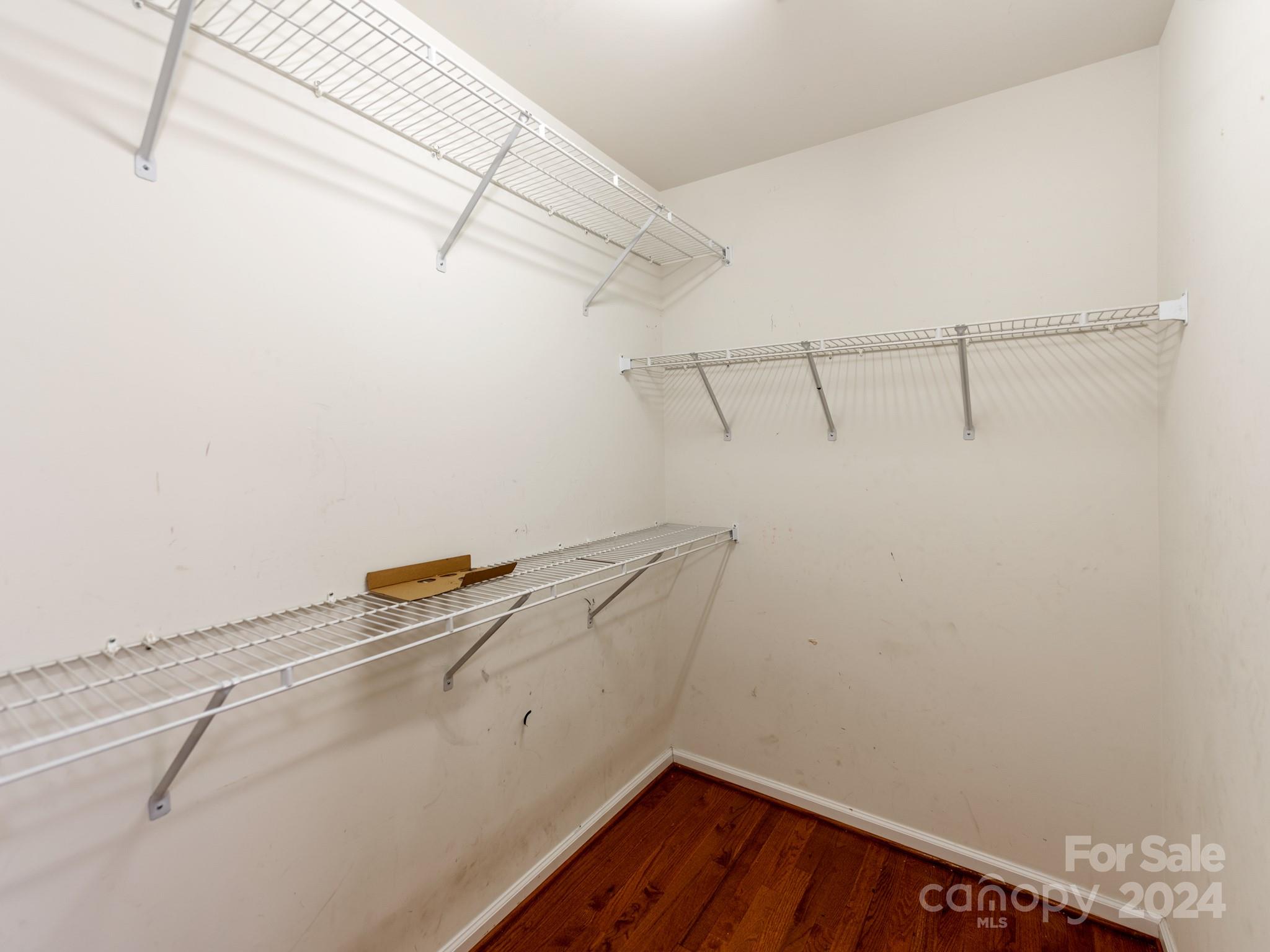 Robinwood Village - Residential