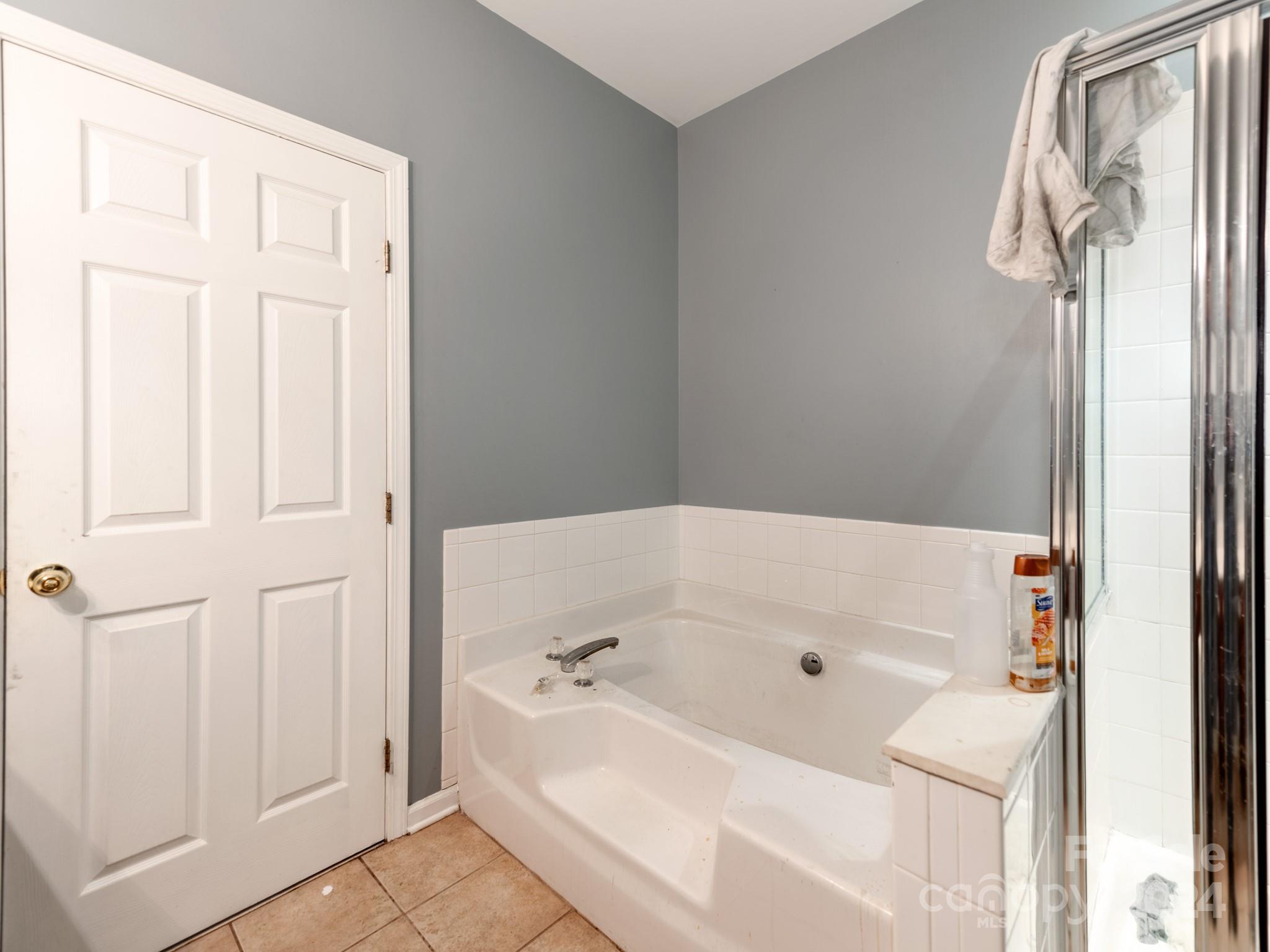 Robinwood Village - Residential