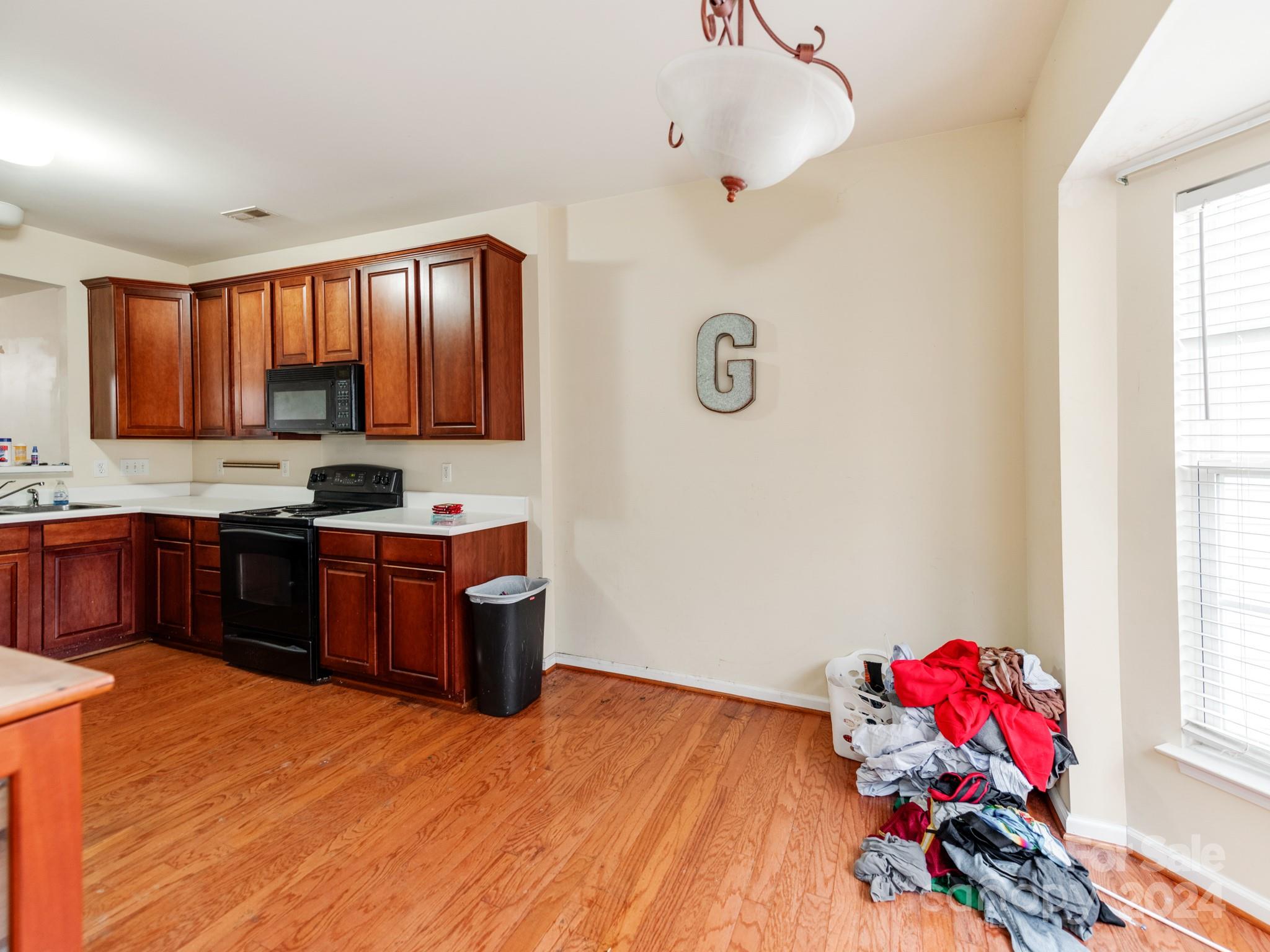 Robinwood Village - Residential