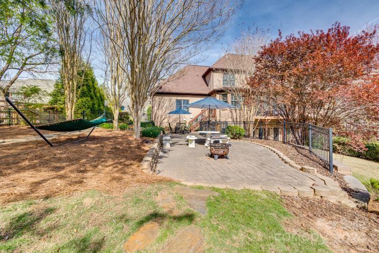 Sunset Ridge - Residential