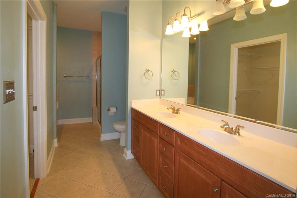 Bella Sera Villas - Residential