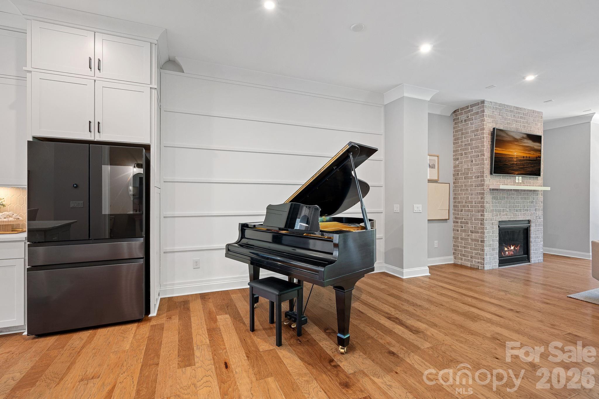 Elizabeth - Residential