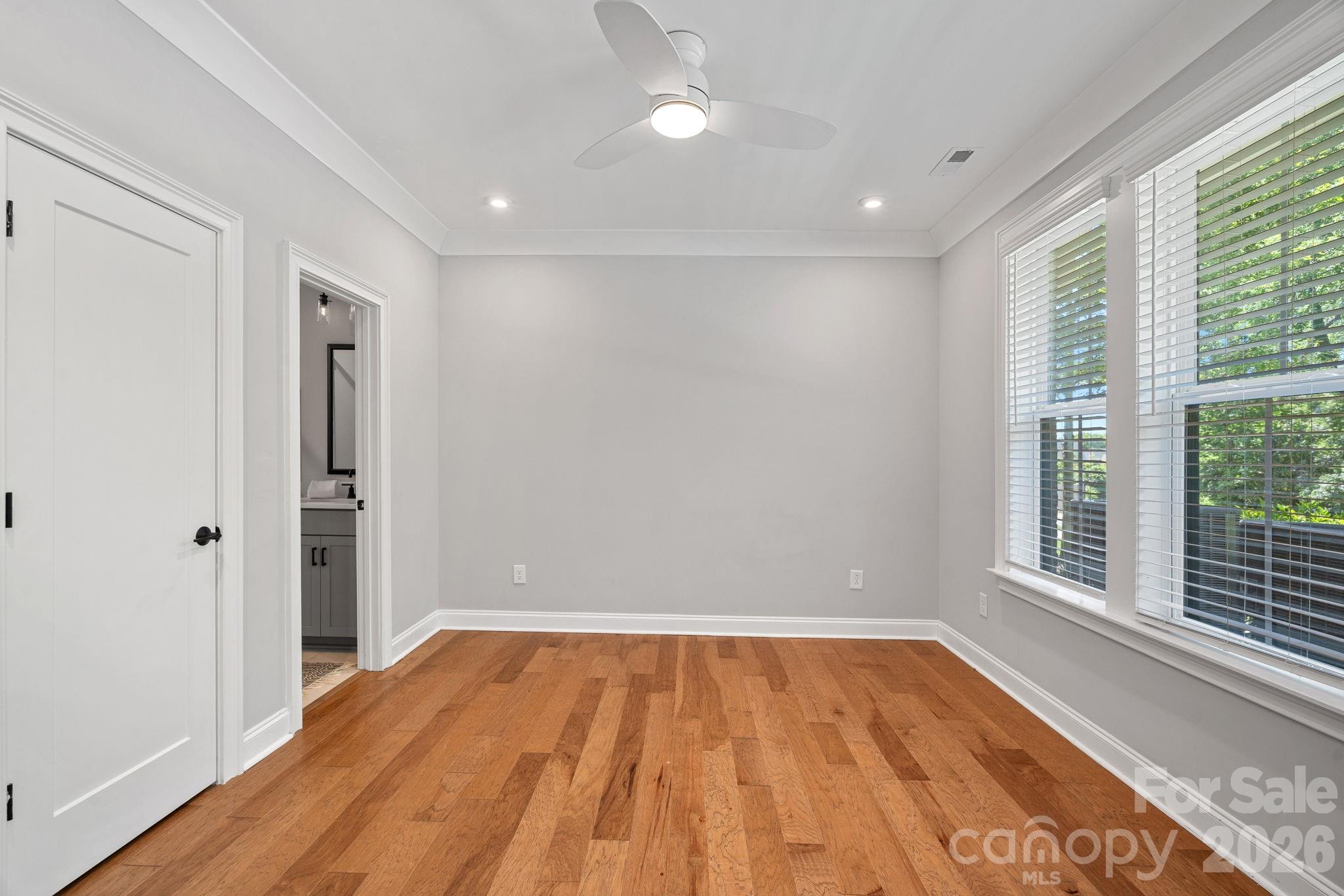 Elizabeth - Residential