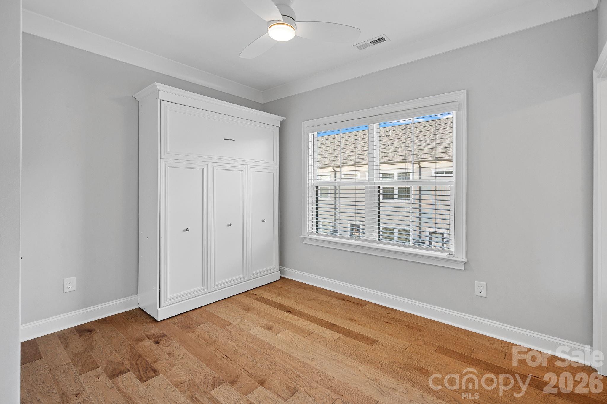 Elizabeth - Residential