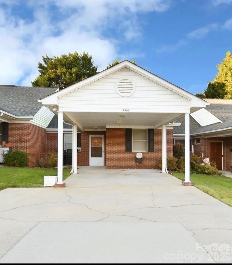 Twin Oaks - Residential