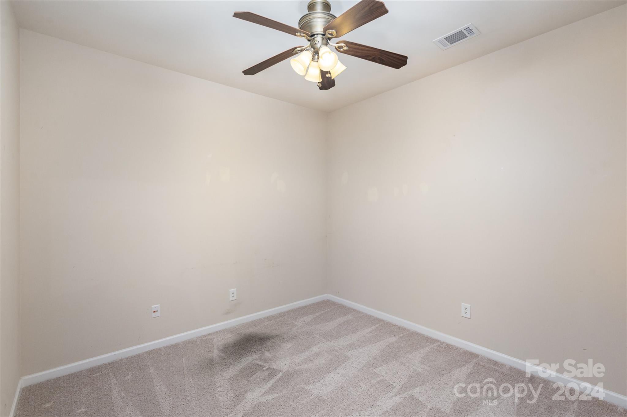 The Traditions at Lawyers Glen - Residential