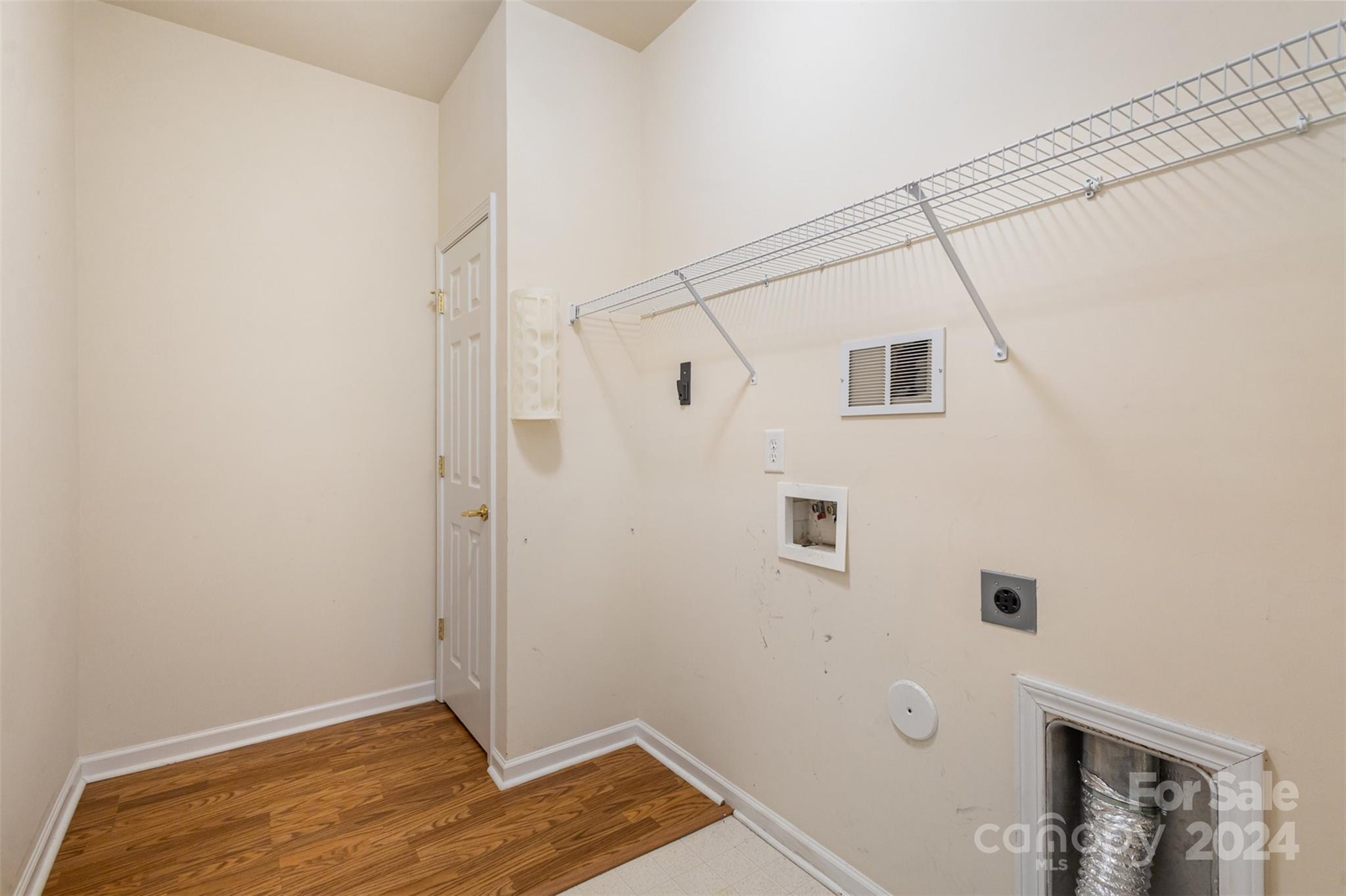 The Traditions at Lawyers Glen - Residential