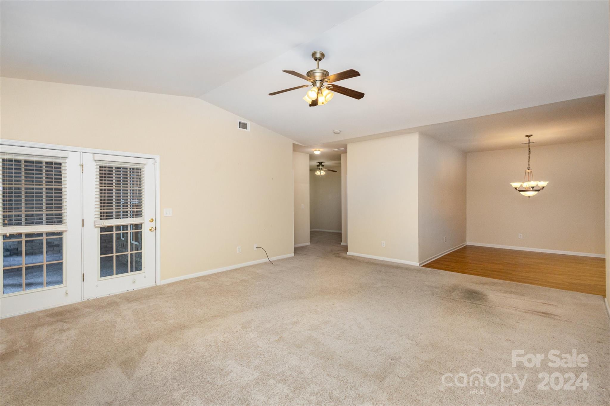 The Traditions at Lawyers Glen - Residential