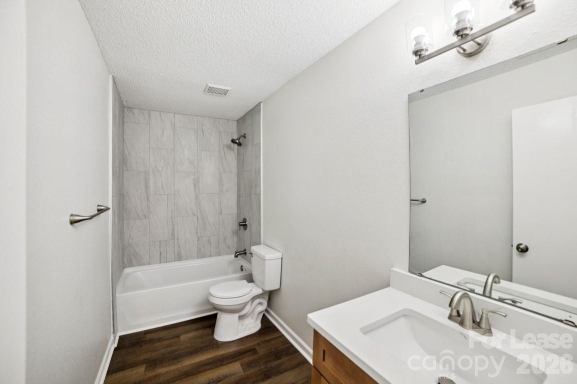 Clover Meadows - Residential Lease