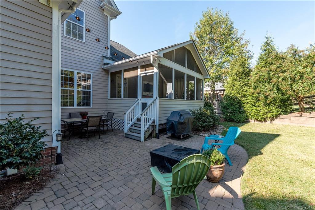 Lakeshore - Residential