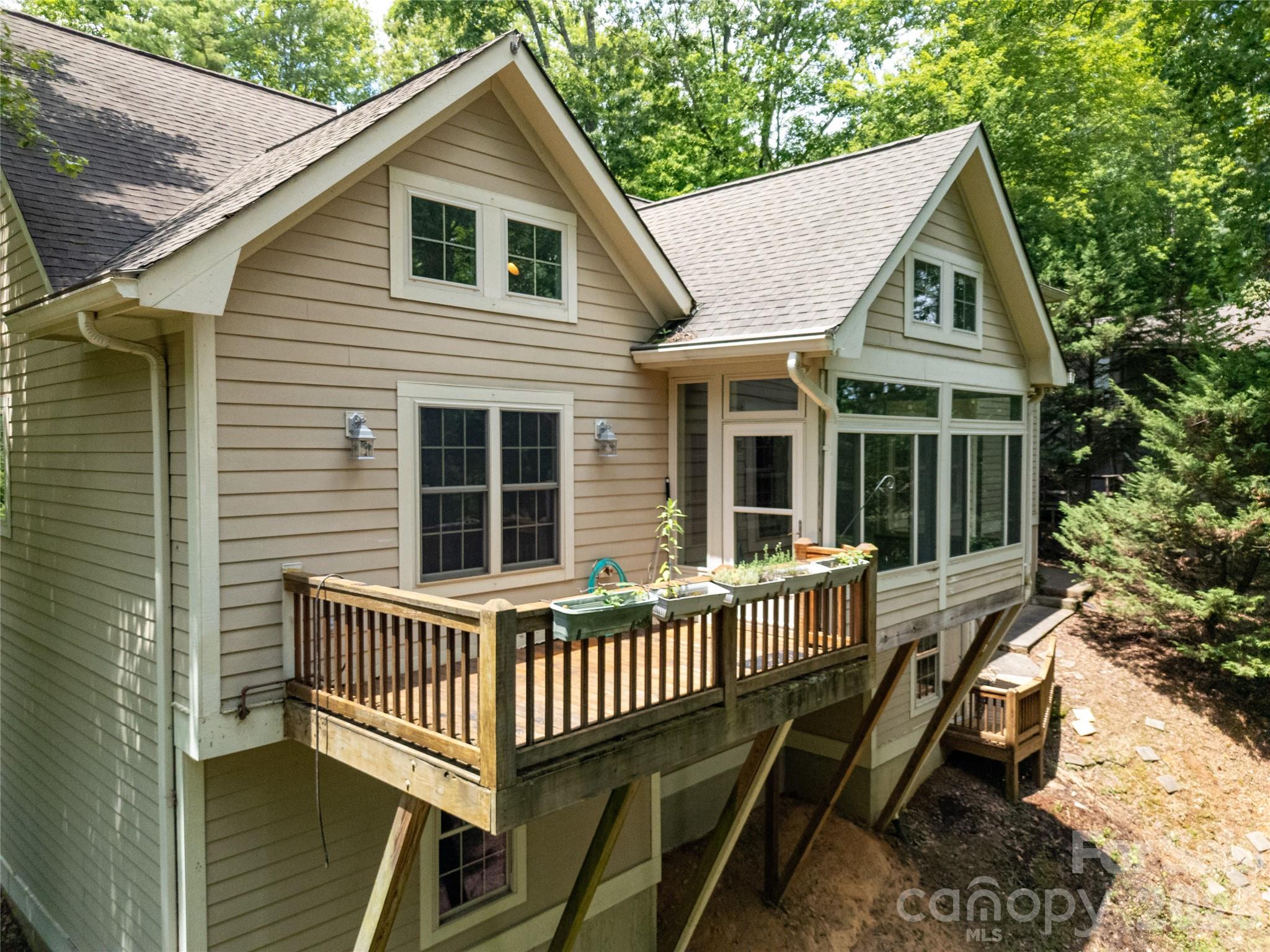 Connestee Falls - Residential