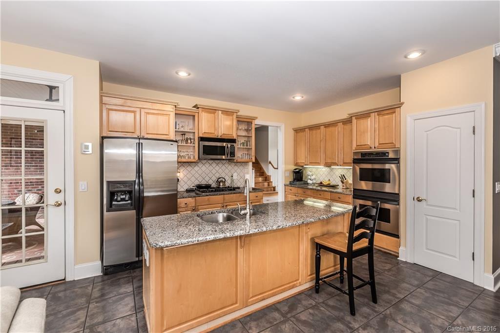 Holly Hill Farms - Residential