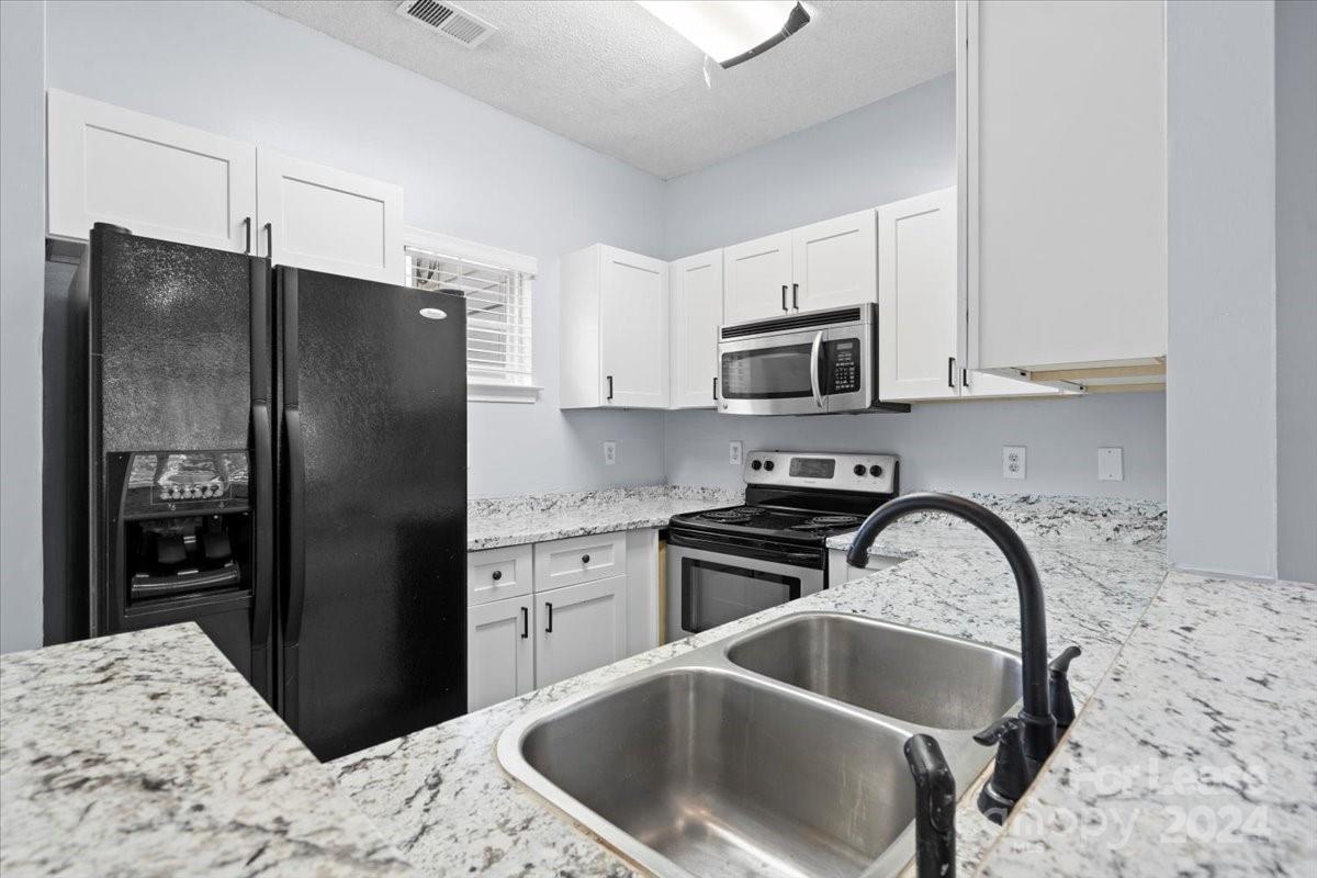 Mallard Square - Residential Lease