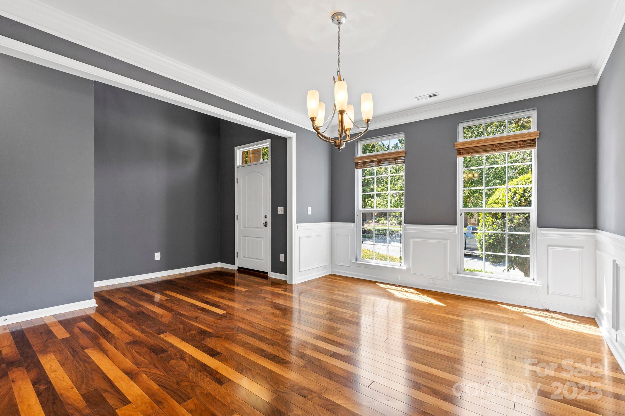 9595 Ledbury Court NW