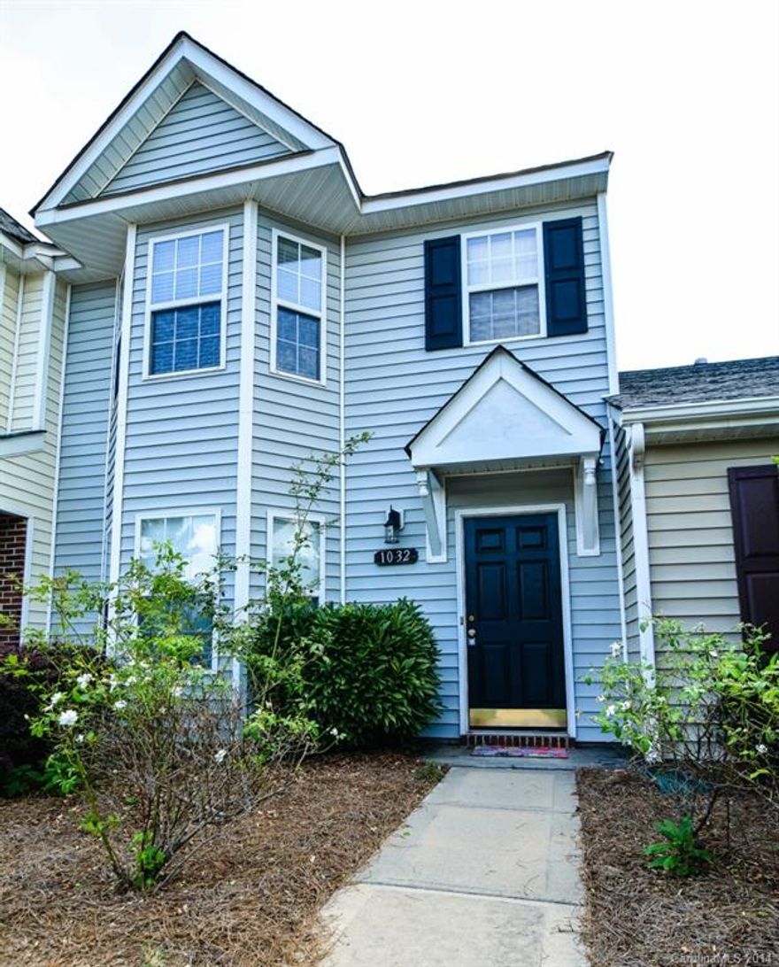 Former model home! Adorable unit featuring crown molding details in each room and custom draperies. This home is well maintained and move in ready! Walking distance to the amenities.