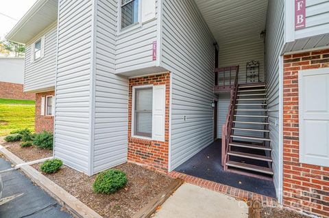 A home in Hickory