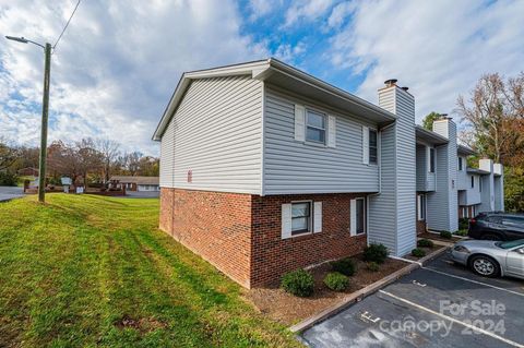 A home in Hickory