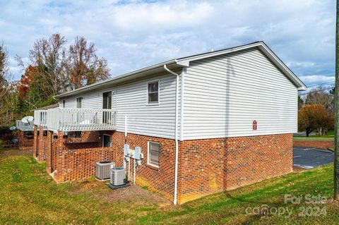 A home in Hickory