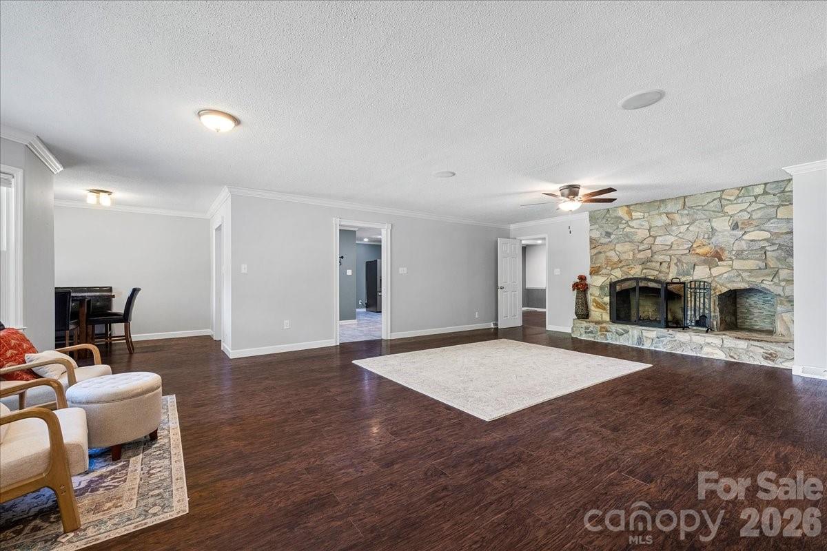 1080 Garnette Road