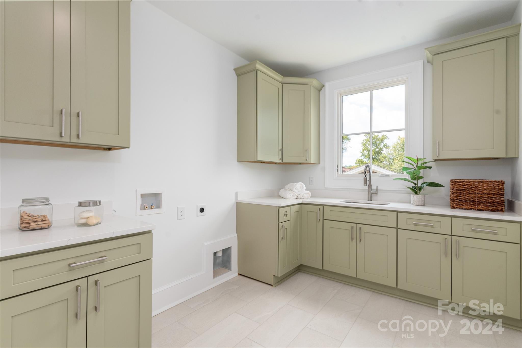 Ashbrook - Residential