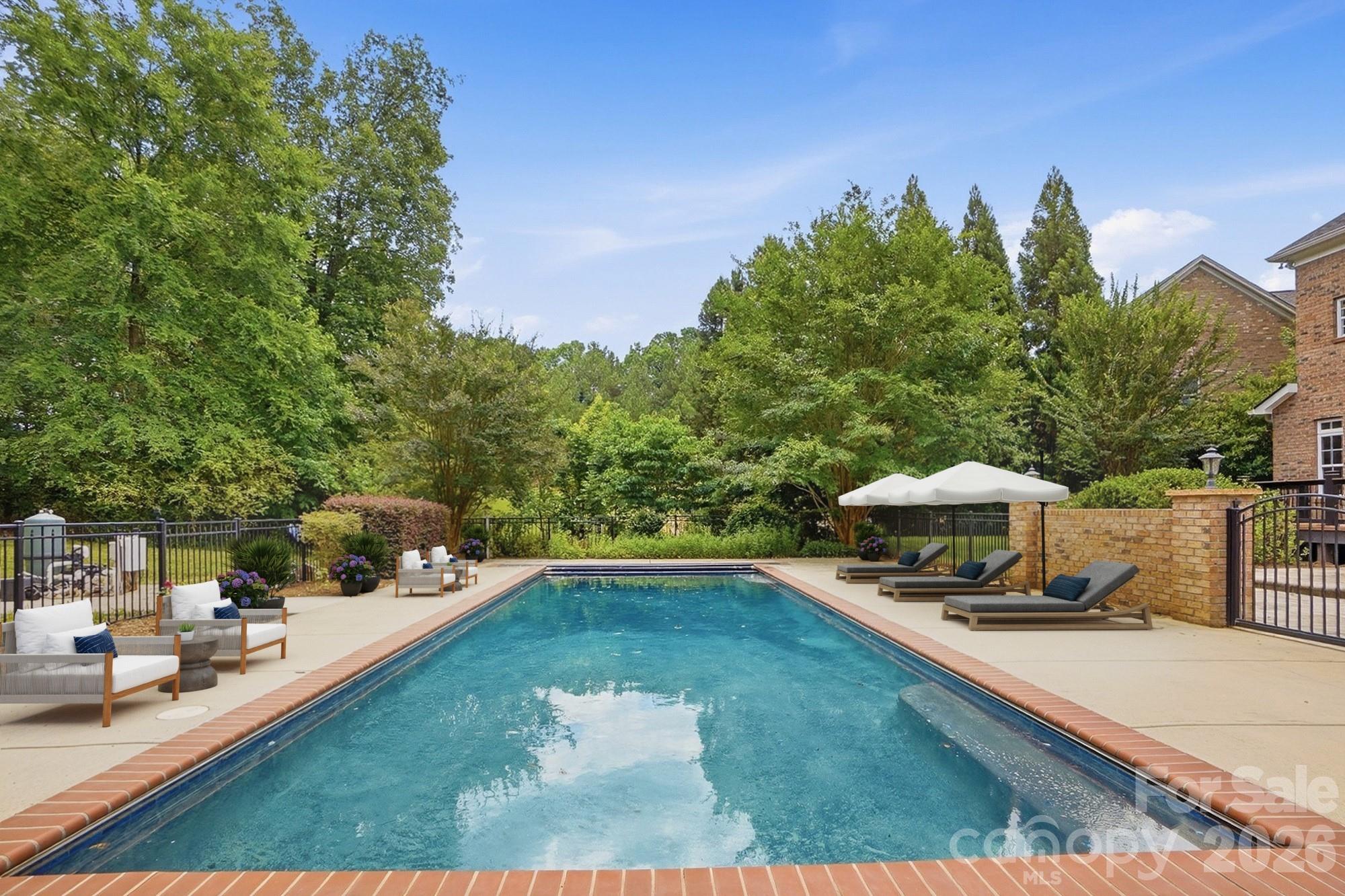 507 Five Leaf Lane