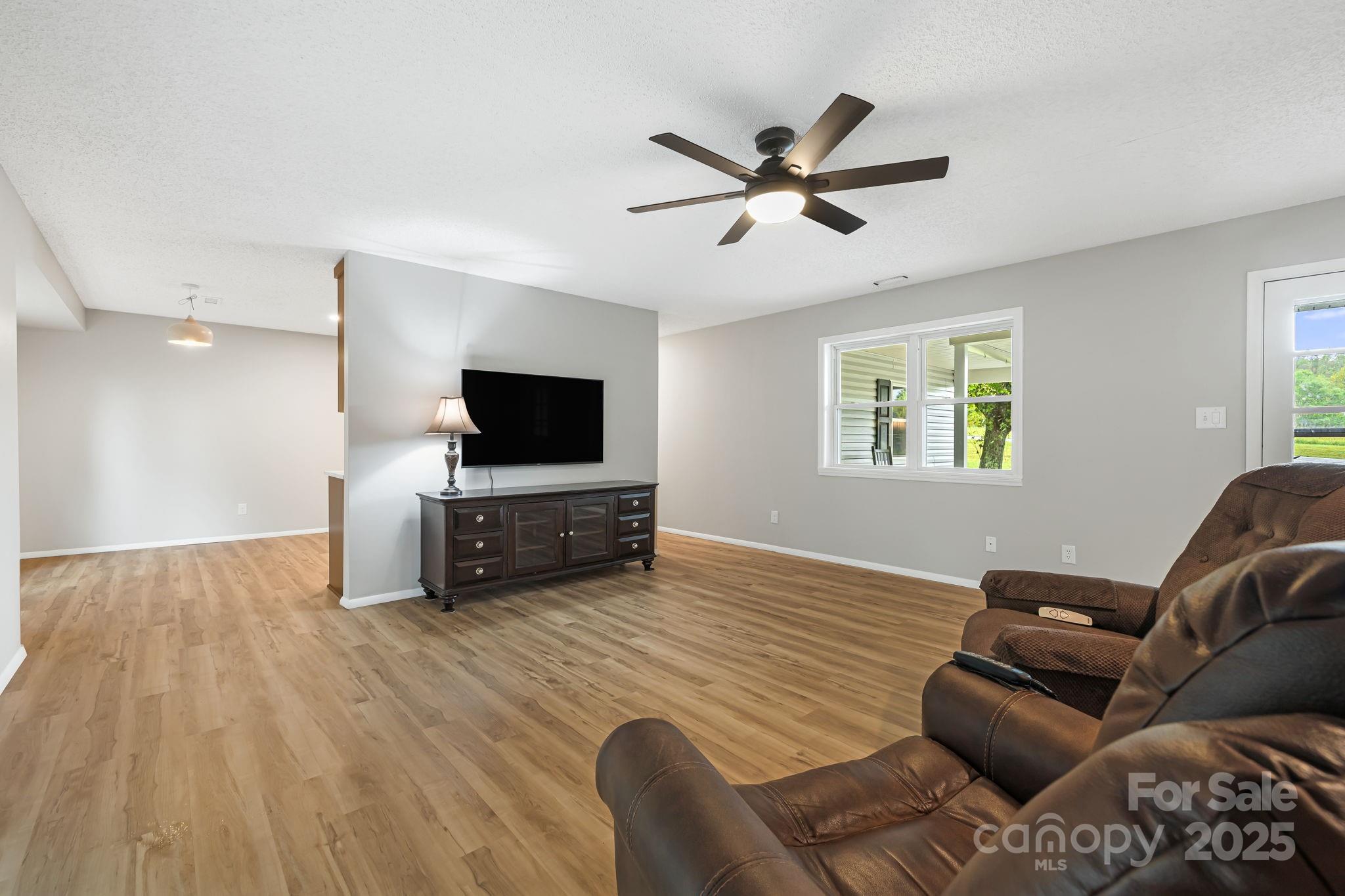 1007 Dula Road