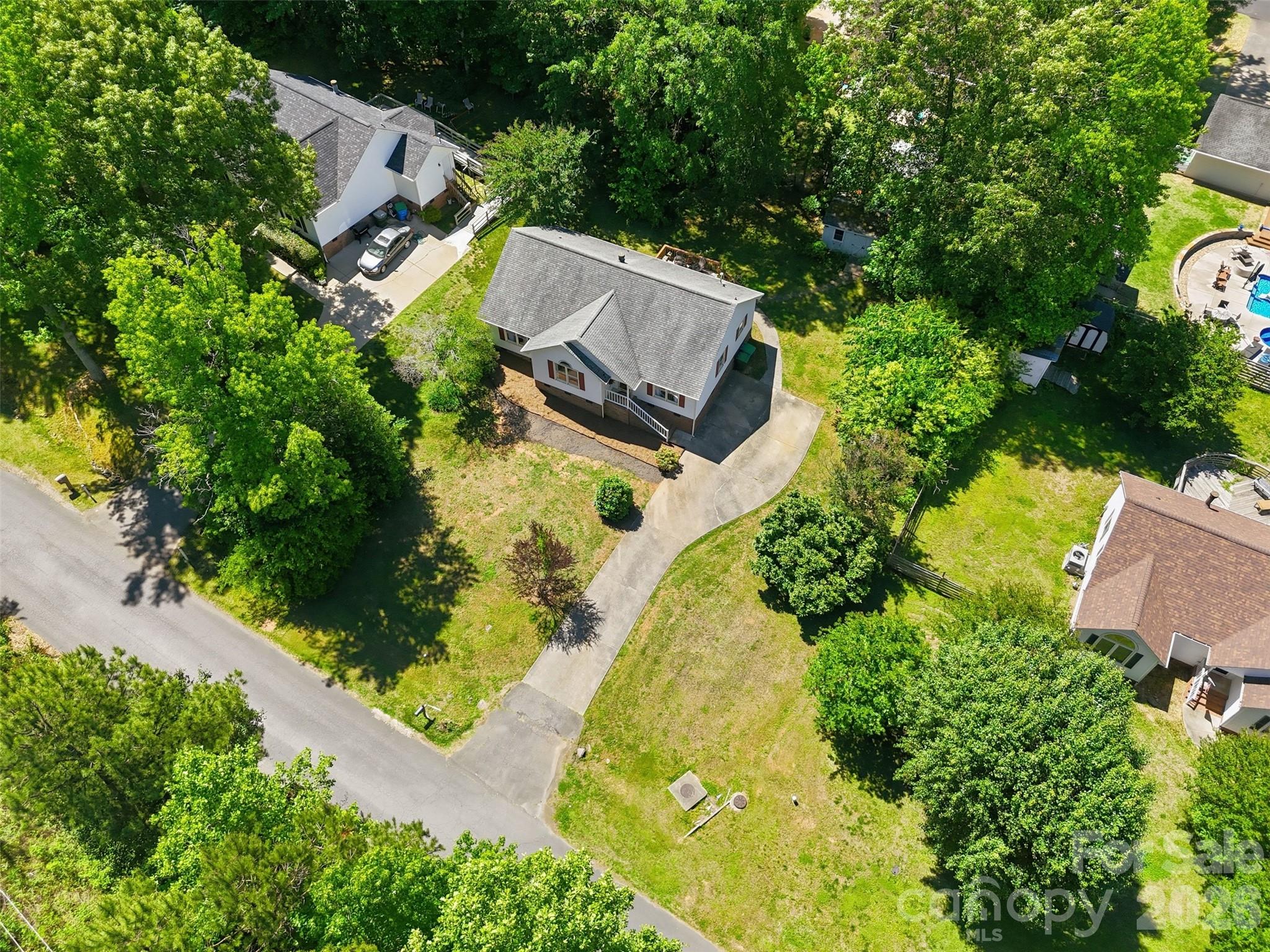 Edgewoods - Residential