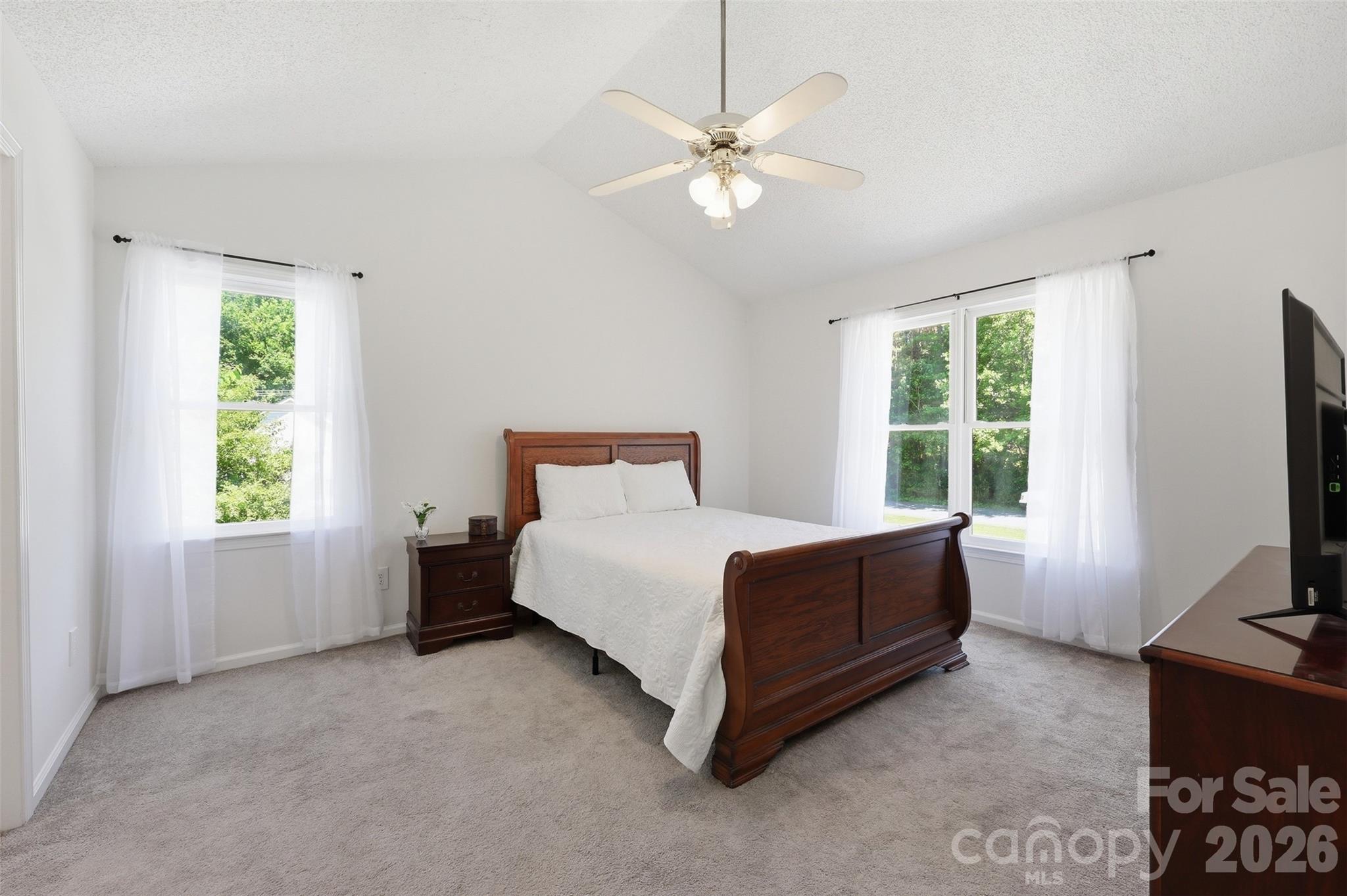 Edgewoods - Residential
