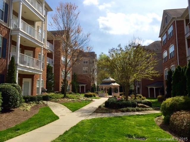 Southpark Corners - Residential