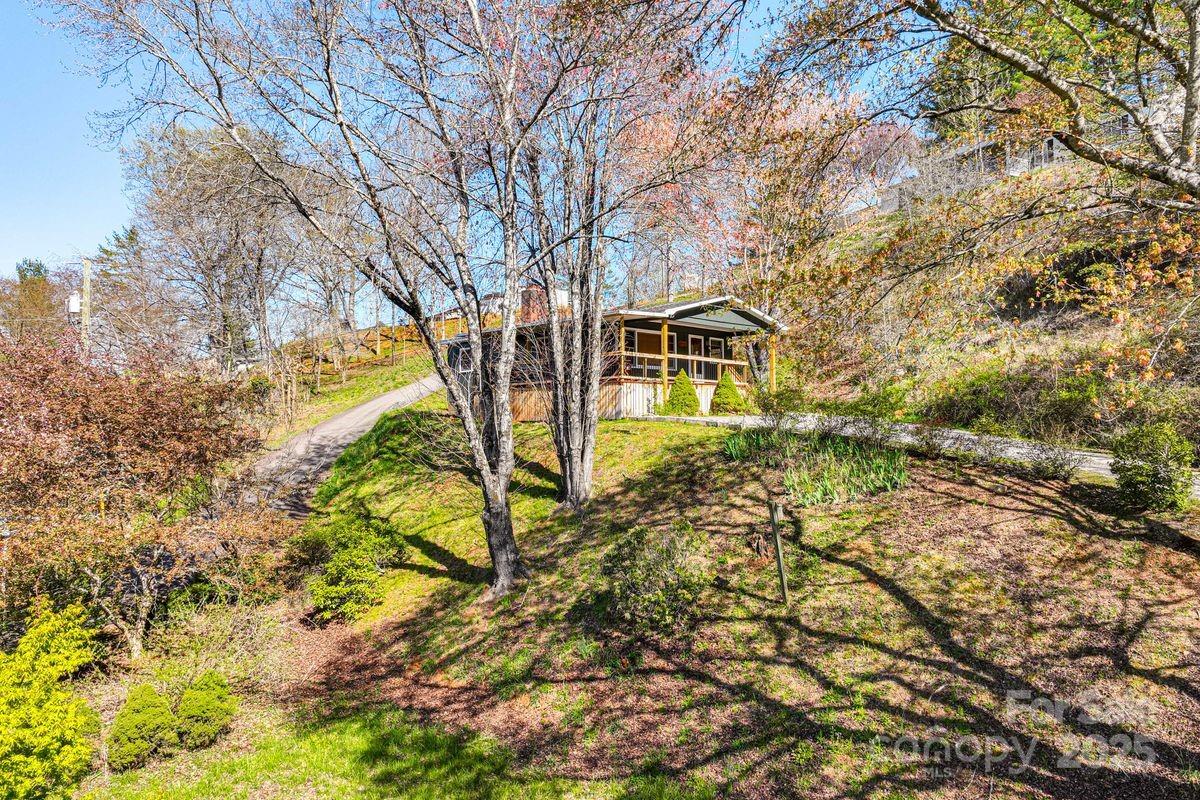 1152 South River Road