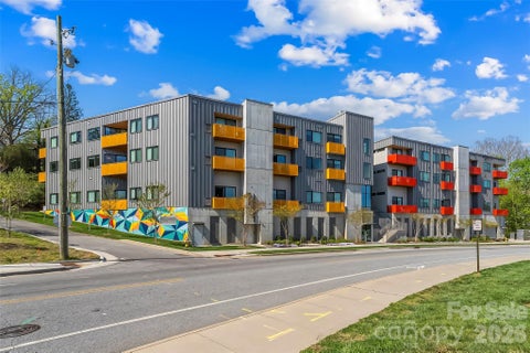 Photo of 68 Craven Street #312, Asheville, NC 28806 (MLS # 4391853)