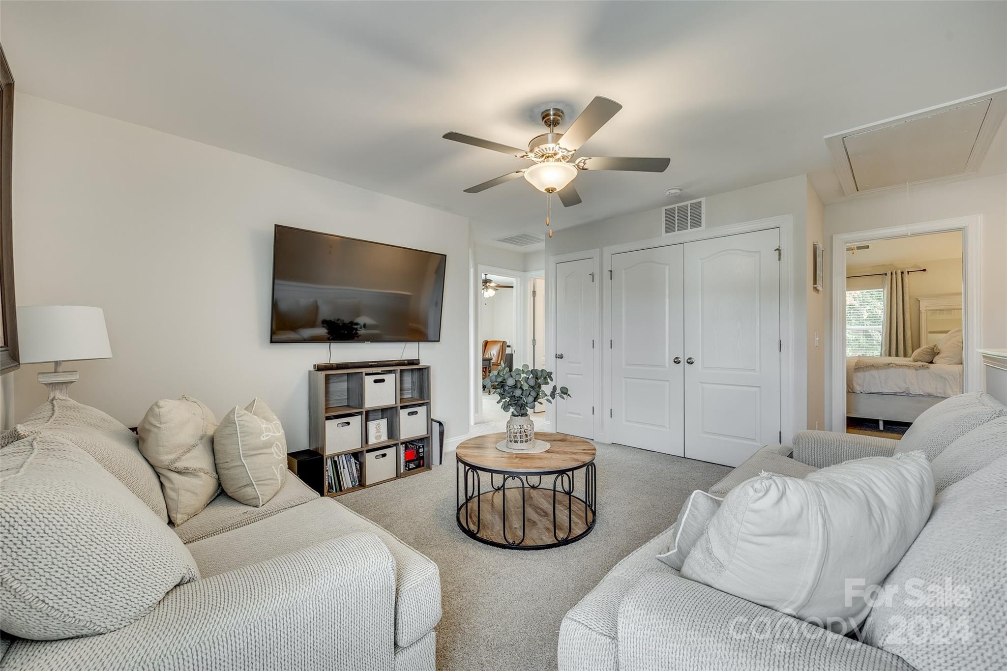 PECAN RIDGE - Residential