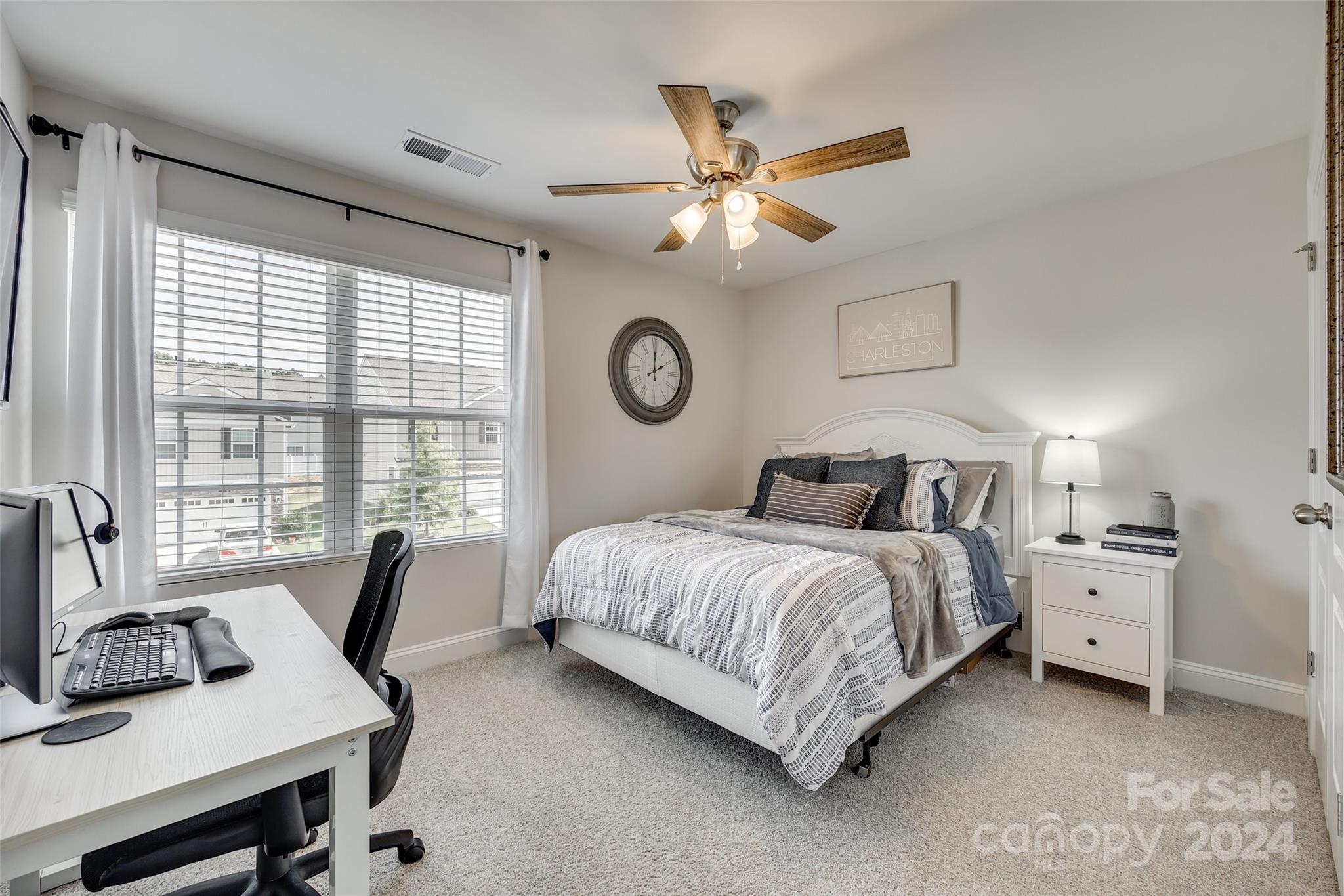 PECAN RIDGE - Residential