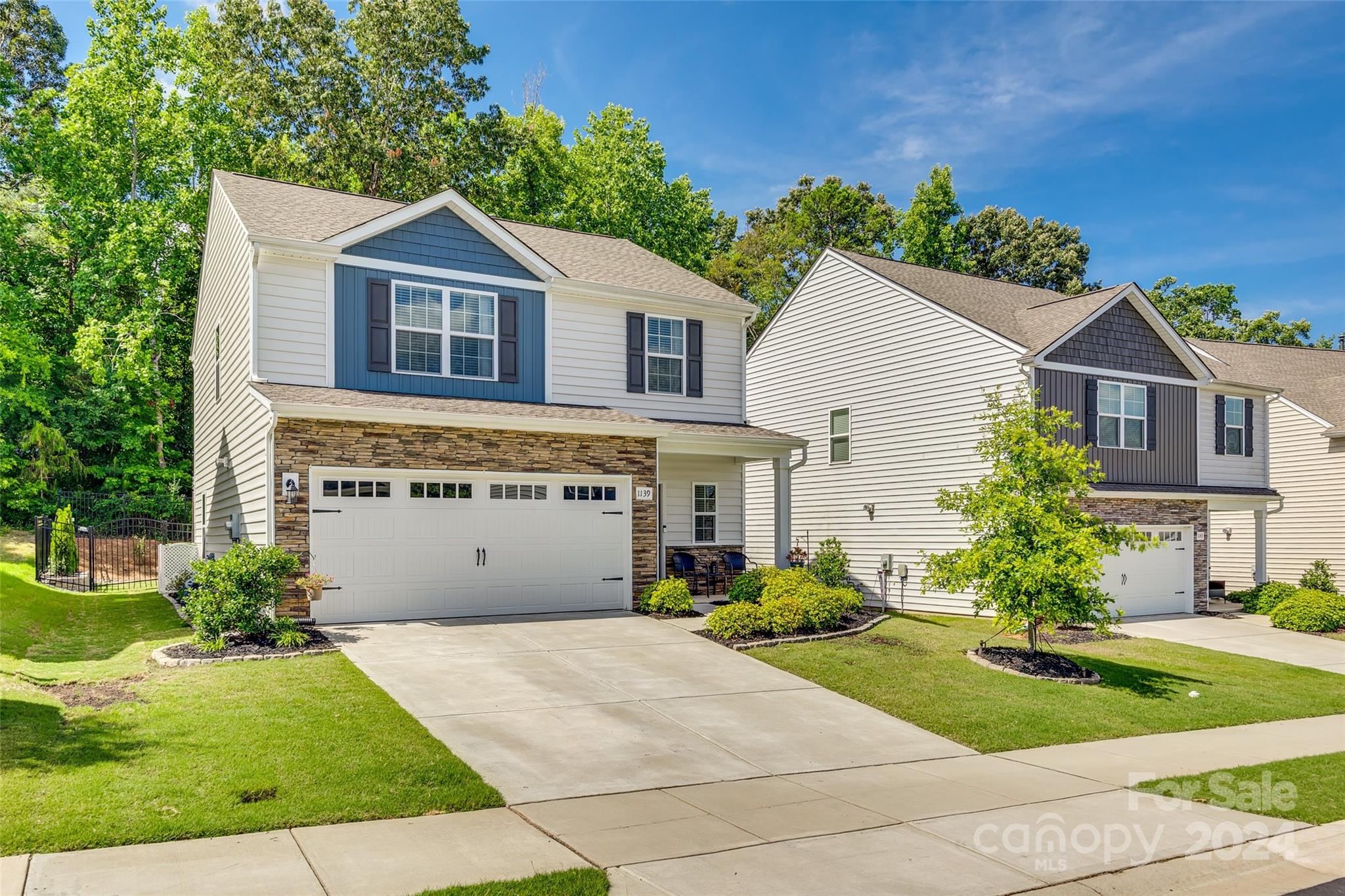 PECAN RIDGE - Residential