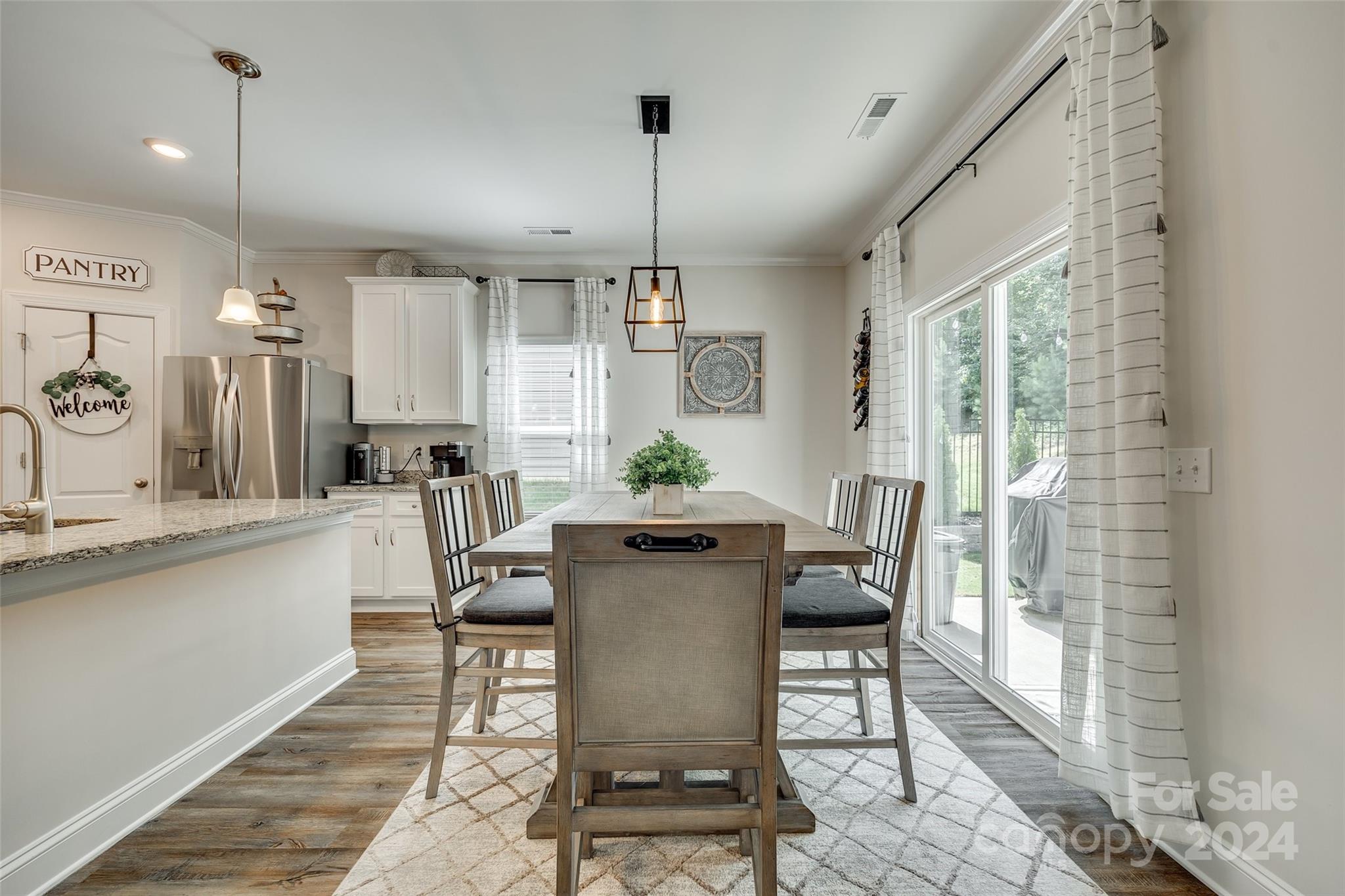 PECAN RIDGE - Residential