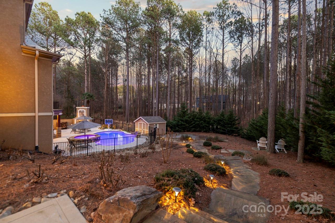 Pebble Bay - Residential