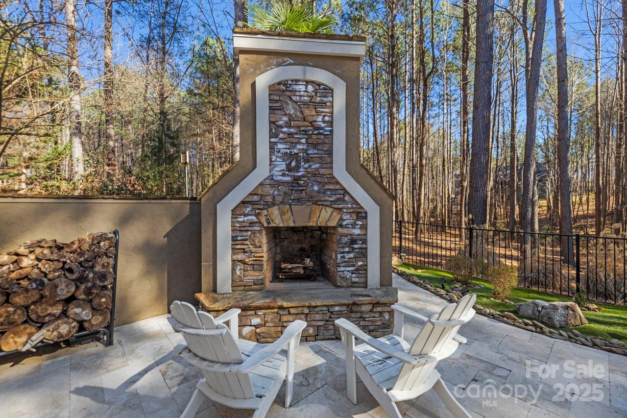 Pebble Bay - Residential