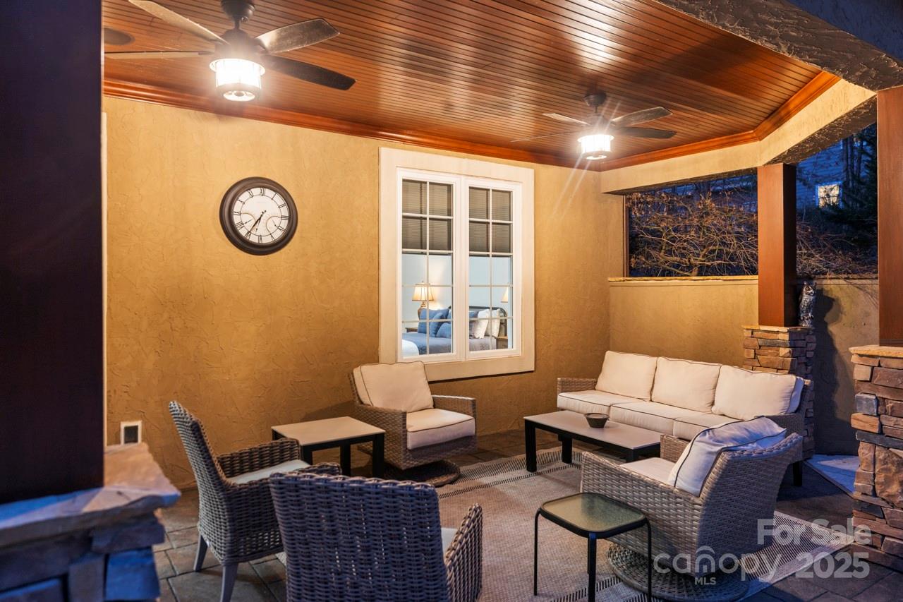 Pebble Bay - Residential