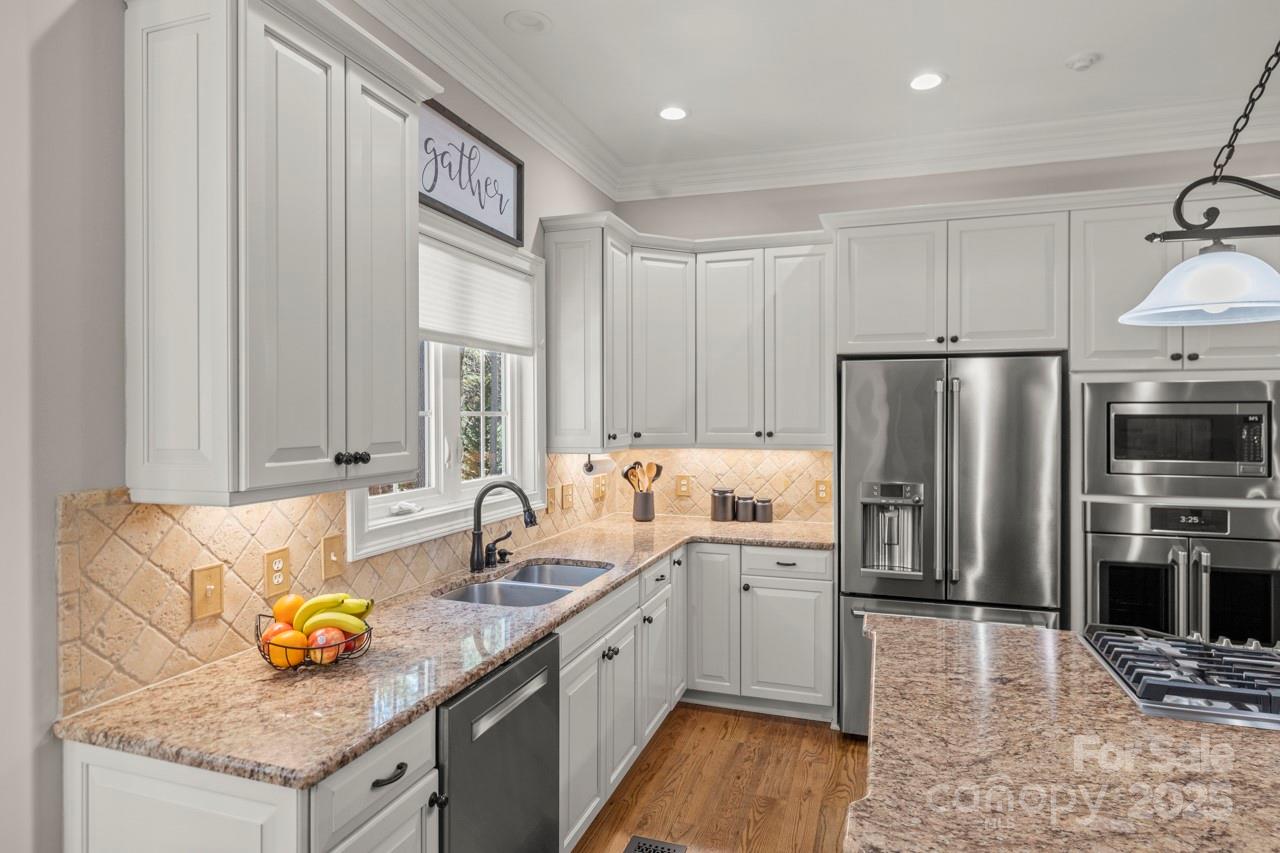 Pebble Bay - Residential