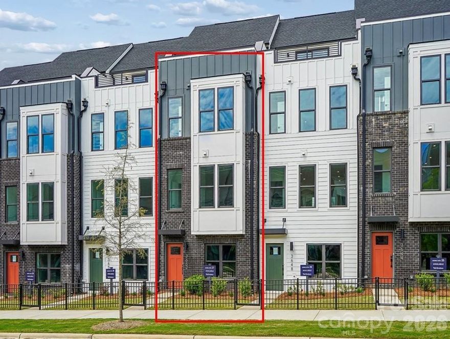 Located in the Heart of Lower Southend. Within walking distance to all the hot spots. Chambray at Loso has 4 story townhomes with rooftop terraces and 2 car garages. Perfect floorplans with your city living lifestyle in mind. Our Dunbrook floorplan is perfect for a roommate living situation with 3 Bedrooms and 3.5 baths. A full bathroom inside every bedroom. Why rent when you can own. Ask us about our finance incentives. Call to schedule a tour or just stop by any time.